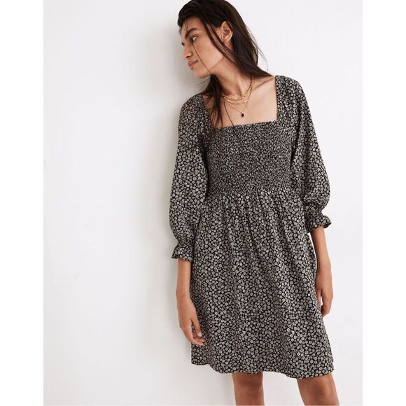 Madewell Dresses & Skirts - Madewell Black and White Floral Mini Dress